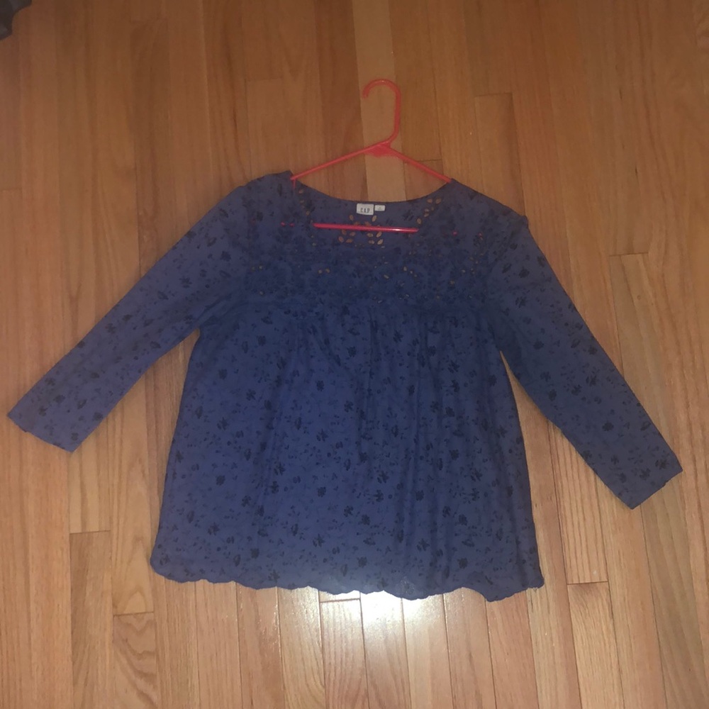 Gap Women’s Blue Floral Top